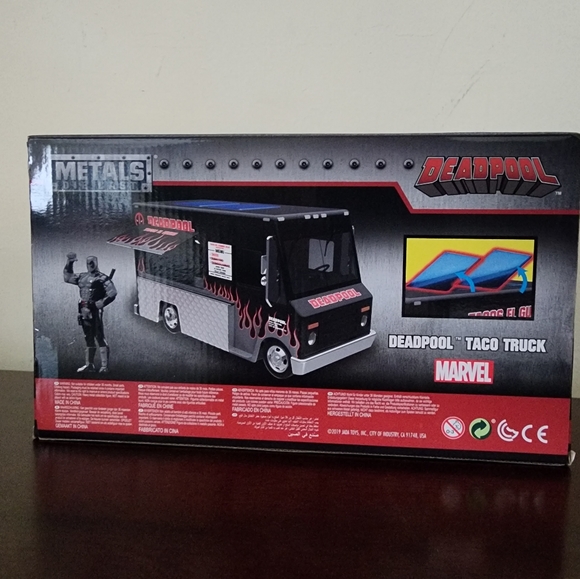 Deadpool Taco 🌮 Truck/Black - Picture 4 of 4